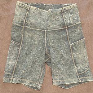 Lululemon Wunder Train ice dye